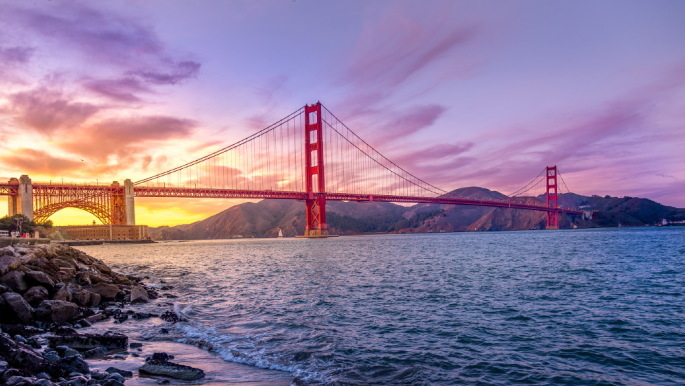 Golden Gate Bridge at sunset